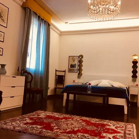 Ca'specola Apartment *